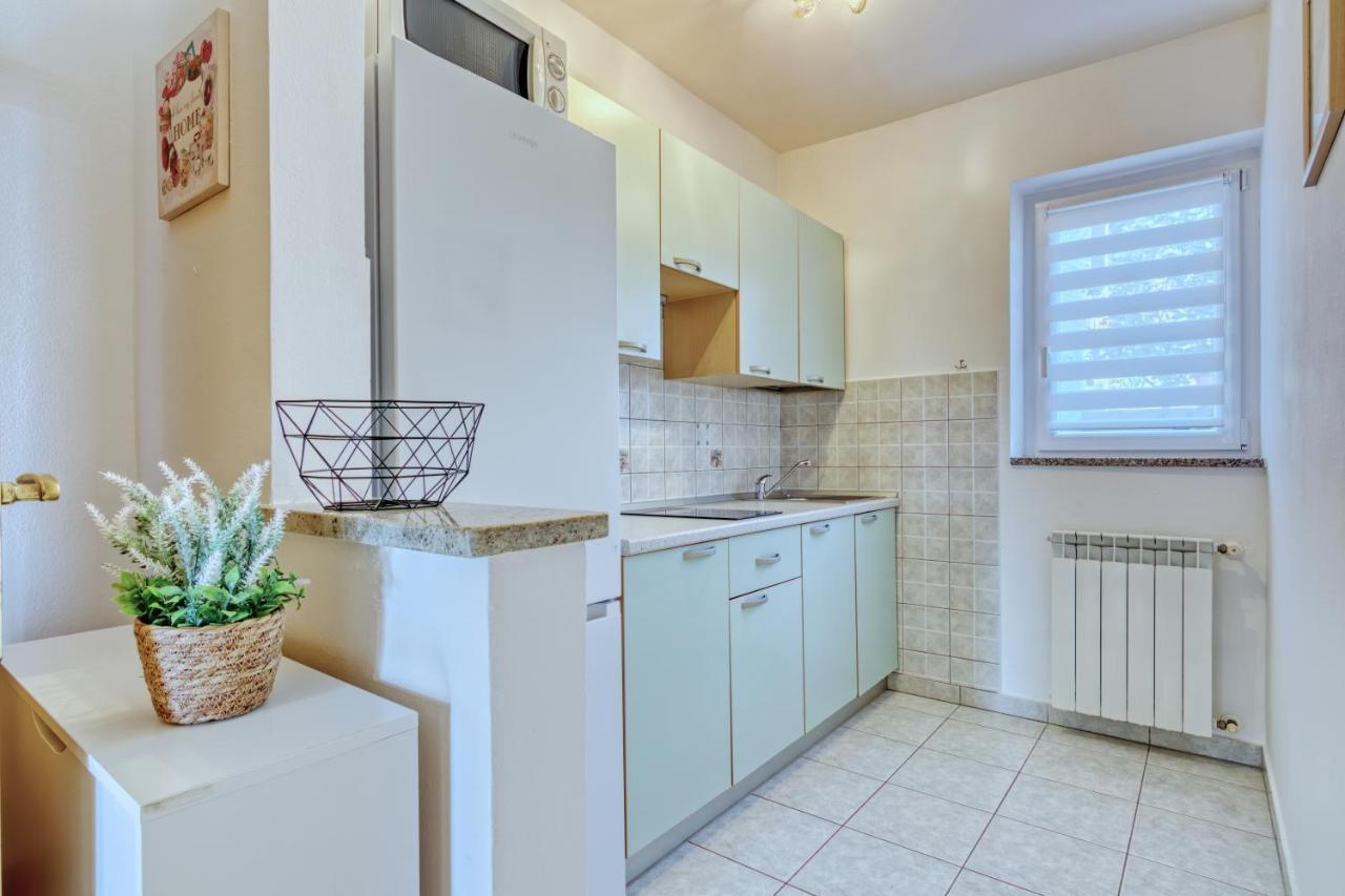 Apartments Birimac Pula Ngoại thất bức ảnh